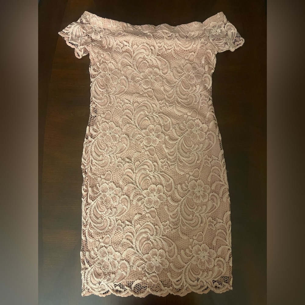 Pink Floral Lace Bodycon Dress
